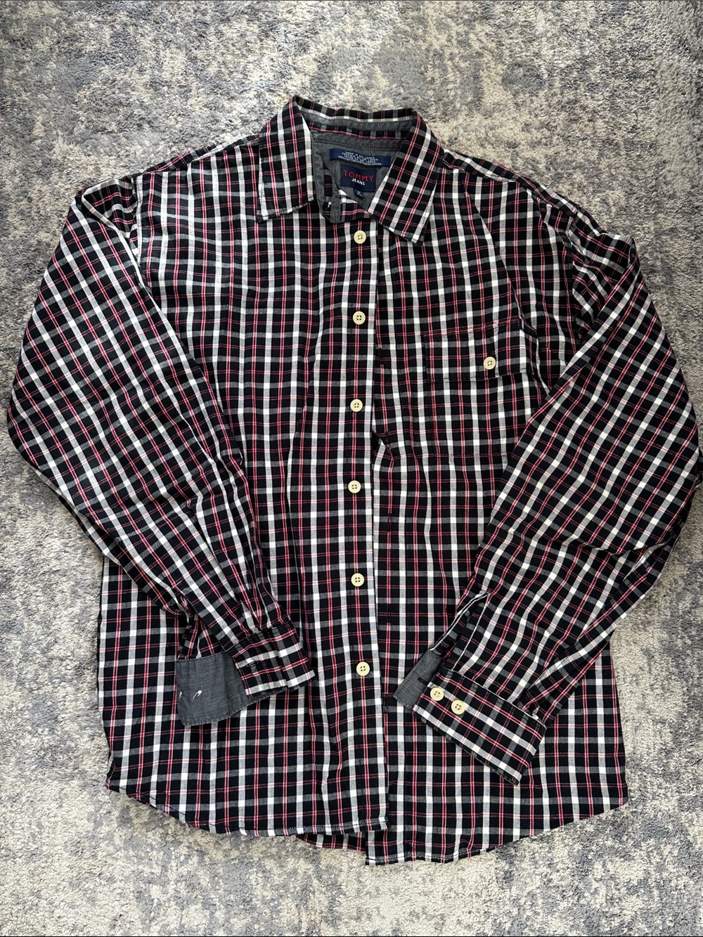 Tommy Hilfiger Men’s Black, Red & White Plaid Button-Down Shirt